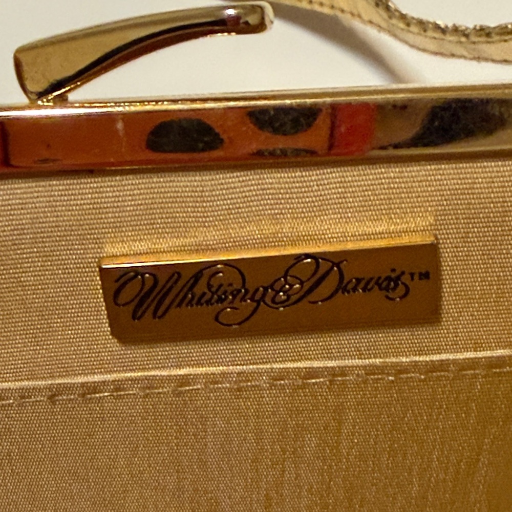Whiting & Davis vintage gold metalic mesh baguette bag, NWT (deadstock) - Picture 3 of 17